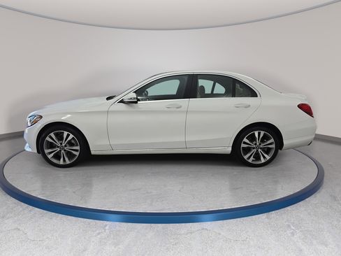 Used 2018 Mercedes-Benz C 300 4MATIC Sedan image 8
