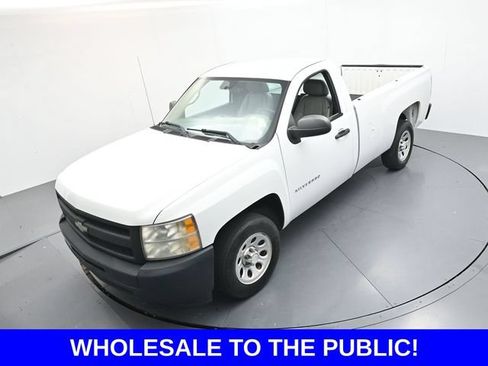 Used 2011 Chevrolet Silverado 1500 W/T RWD image 31