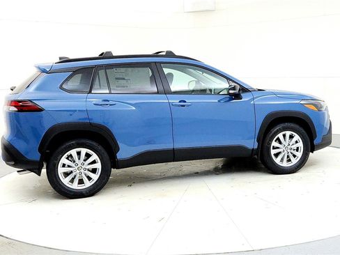 New 2026 Toyota Corolla Cross LE image 6