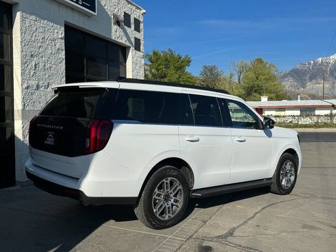 Used 2025 Ford Expedition Active AWD/4WD image 17