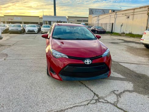 Used 2017 Toyota Corolla LE w/ Carpet Mat Package (TMS) image 1