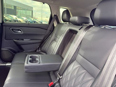 New 2026 Nissan Rogue Platinum image 34