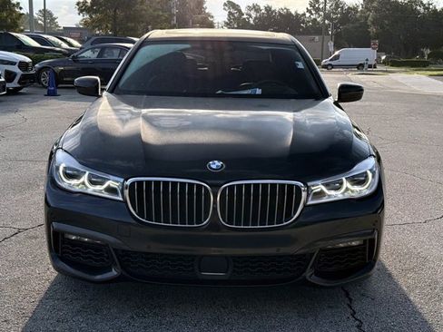 Used 2019 BMW 750i RWD image 8