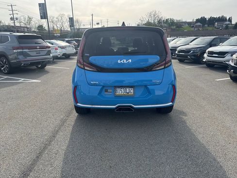 Certified 2024 Kia Soul GT-Line image 6