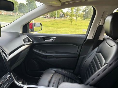 Certified 2023 Ford Edge SEL w/ Convenience Package AWD/4WD image 12