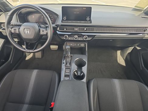Certified 2025 Honda Civic Sport image 8