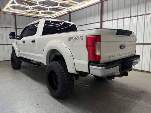 Used 2019 Ford F250 XLT AWD/4WD image 4