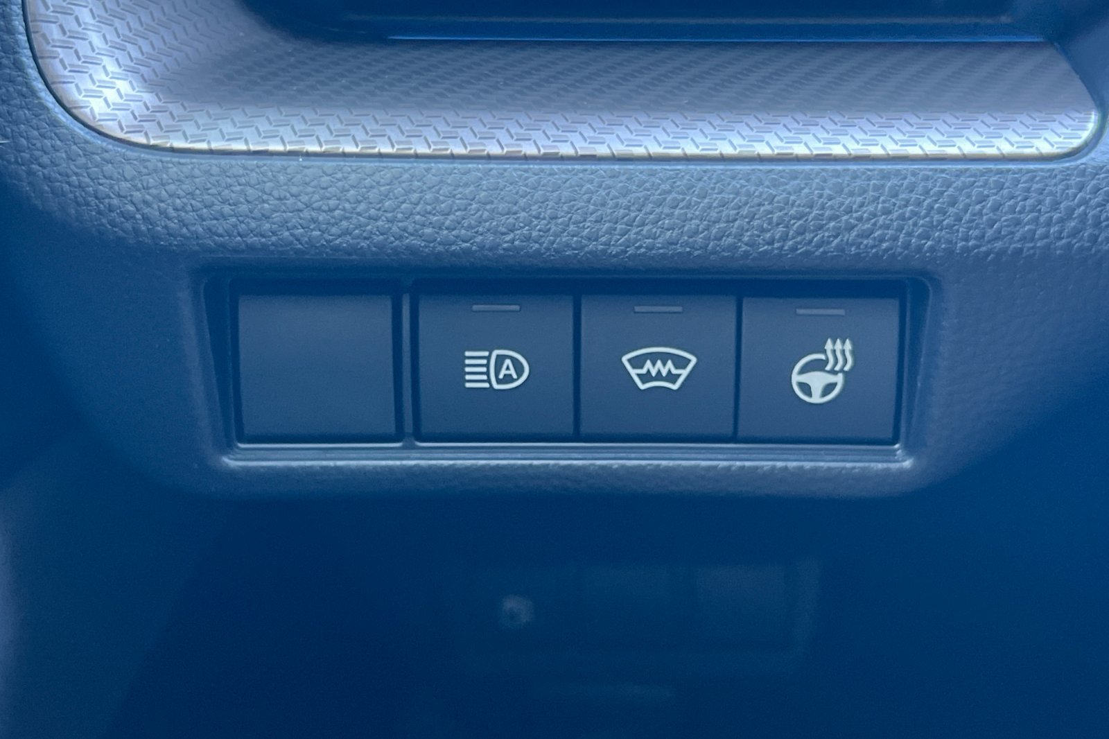 New 2027 Toyota Prius XLE AWD/4WD image 29
