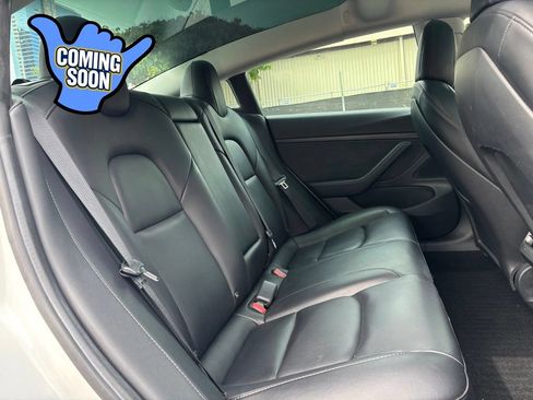 Used 2021 Tesla Model 3 Standard Range Plus RWD image 13