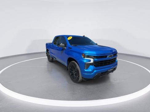 Used 2026 Chevrolet Silverado 1500 RST AWD/4WD image 2