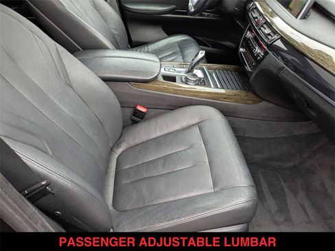Used 2015 BMW X5 xDrive35d image 29