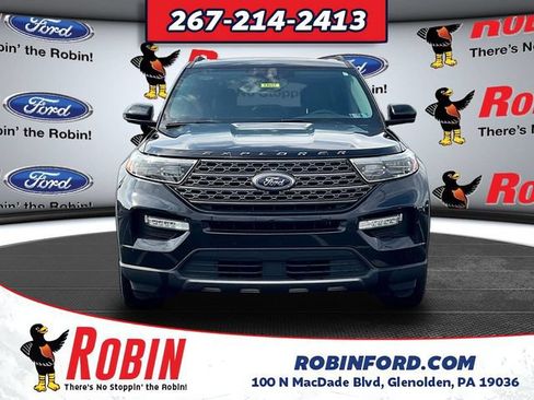 Certified 2023 Ford Explorer XLT w/ Equipment Group 202A AWD/4WD image 2