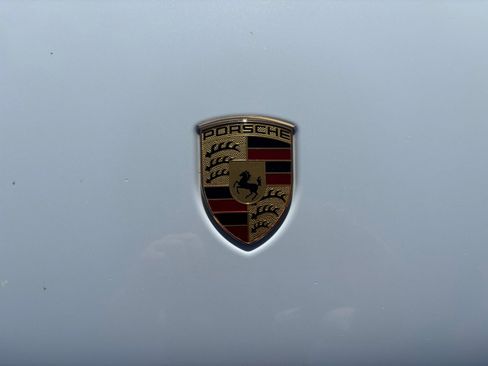 Used 2020 Porsche Macan S image 23