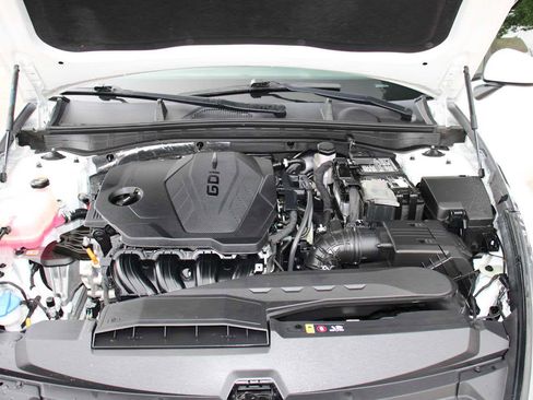 Used 2022 Hyundai Sonata SE w/ Preferred Accessory Package image 44