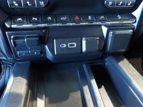 Used 2020 GMC Sierra 1500 SLT w/ SLT Premium Plus Package image 23