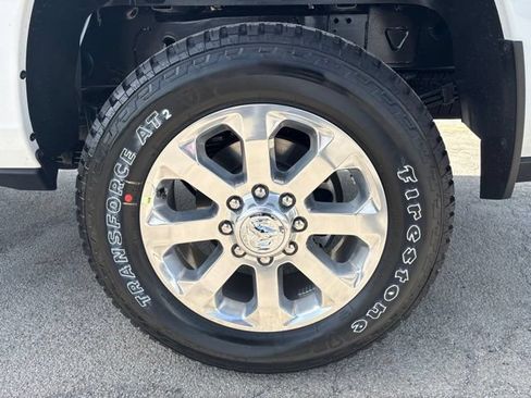 New 2026 RAM 3500 Laramie AWD/4WD image 9