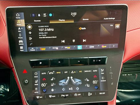 New 2025 Maserati Grecale Modena image 32