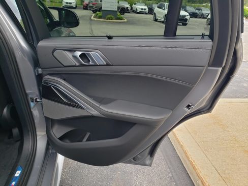 New 2027 BMW X6 M60i AWD/4WD image 18