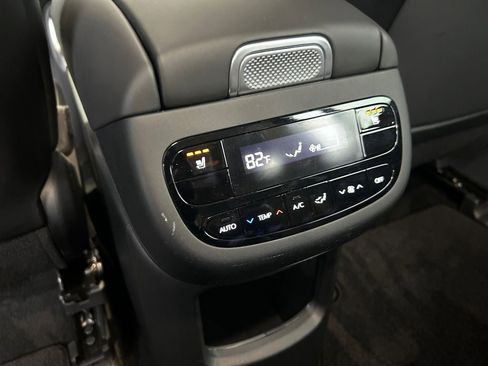 Certified 2026 Hyundai Ioniq 9 SEL image 36