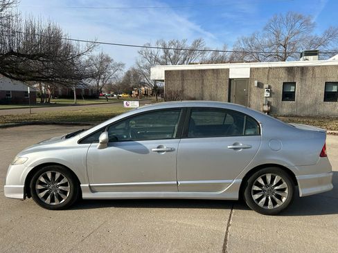 Used 2009 Honda Civic EX-L image 2