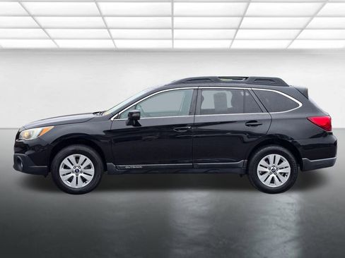 Used 2017 Subaru Outback 2.5i Premium AWD/4WD image 15