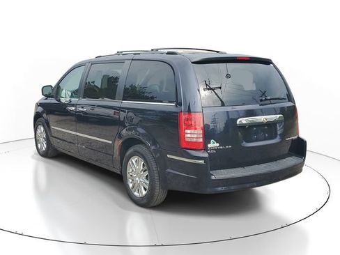Used 2010 Chrysler Town & Country Limited w/ Entertainment Group #3 FWD image 3