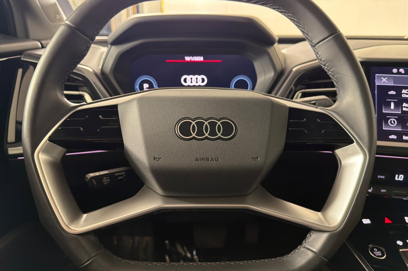 Certified 2024 Audi Q4 e-tron Premium Plus AWD/4WD image 23