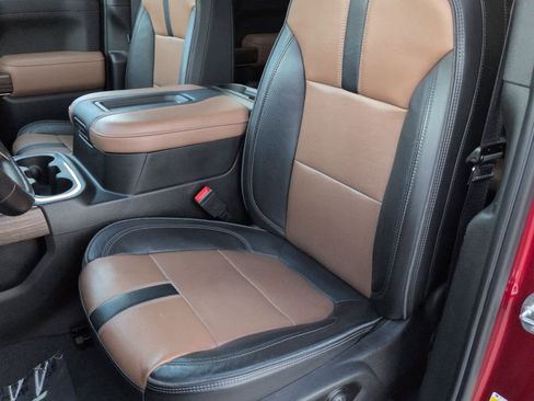 Used 2022 Chevrolet Silverado 1500 High Country image 17