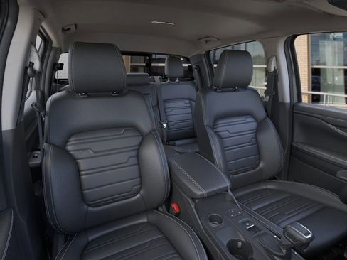 New 2025 Ford Ranger Lariat w/ Trailer Tow Package image 12