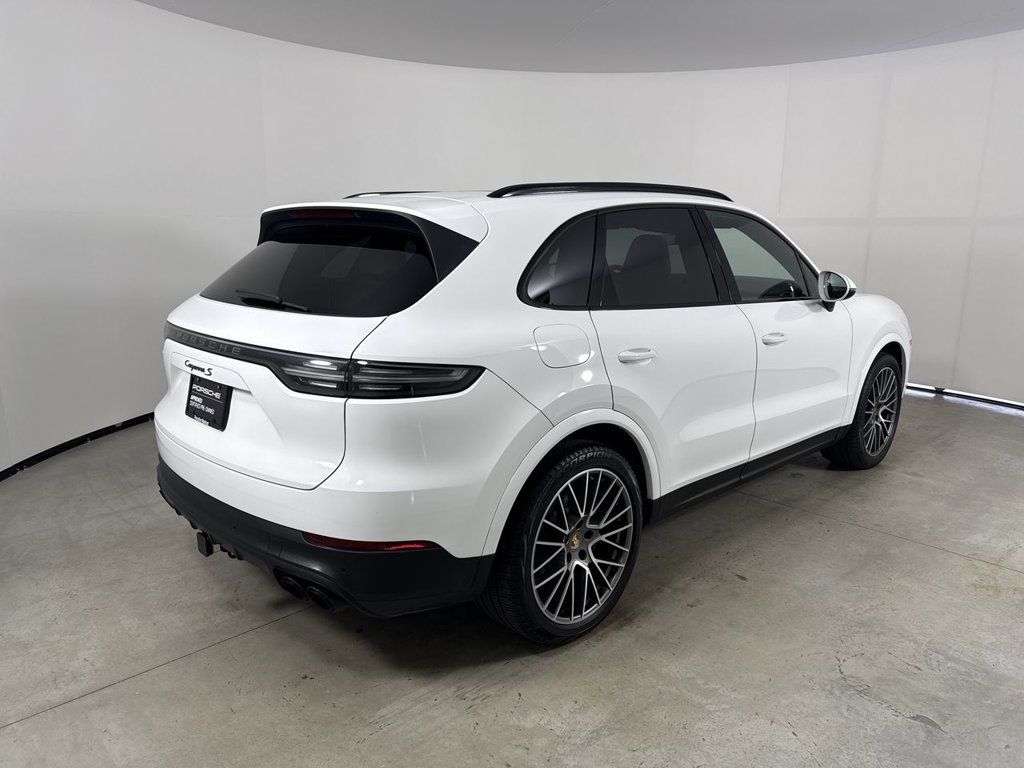 Certified 2023 Porsche Cayenne S Platinum w/ Premium Package Plus AWD/4WD image 7