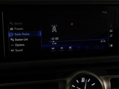 Used 2022 Lexus RC 350 F Sport image 21