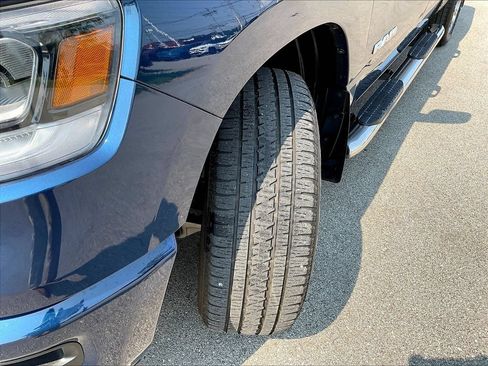 Used 2024 RAM 1500 Laramie AWD/4WD image 37
