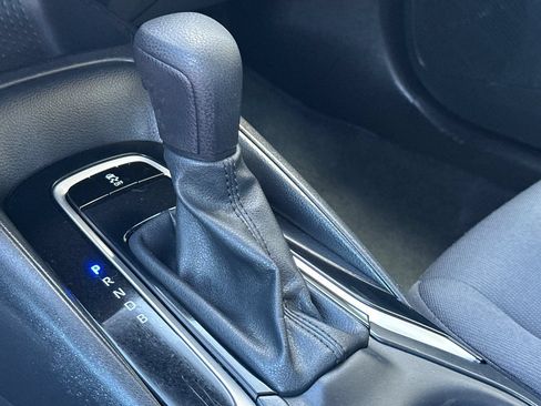 Used 2024 Toyota Corolla LE FWD image 32