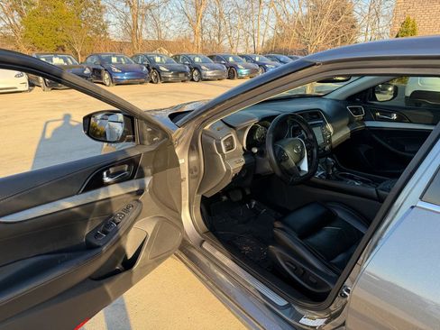 Used 2018 Nissan Maxima 3.5 SL image 8