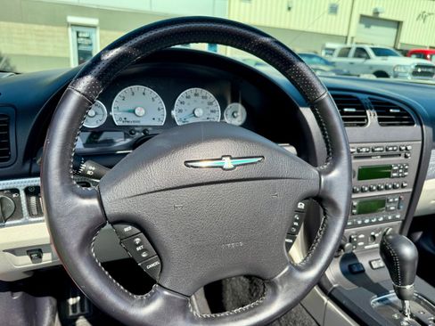 Used 2003 Ford Thunderbird image 43