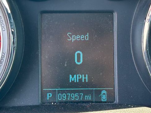 Used 2015 Buick Encore FWD image 21