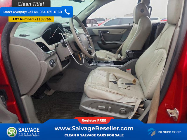 Used 2014 Chevrolet Traverse LTZ FWD image 9
