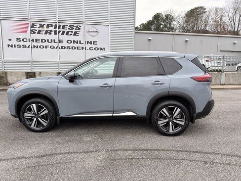 Used 2022 Nissan Rogue Platinum w/ Head-Up Display Package image 6