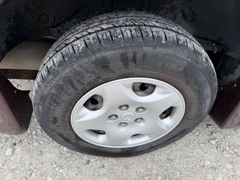 Used 2003 Dodge Grand Caravan SE FWD image 11