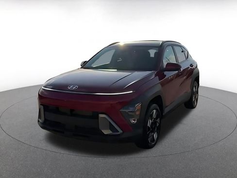 Used 2025 Hyundai Kona SEL image 12
