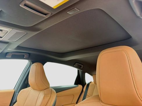 New 2026 Lexus ES 350e w/ Convenience Package FWD image 25