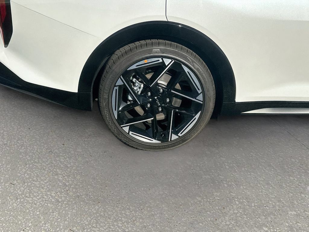 New 2026 Kia K4 GT-Line Turbo FWD image 32