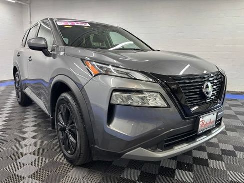 Used 2023 Nissan Rogue SV FWD image 11