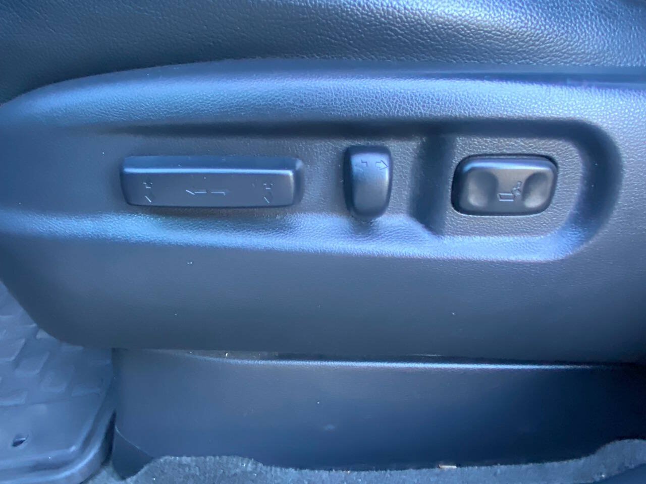 Used 2012 Honda Pilot EX-L image 15