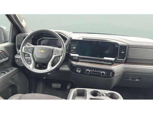 Used 2024 Chevrolet Silverado 1500 LT AWD/4WD image 13