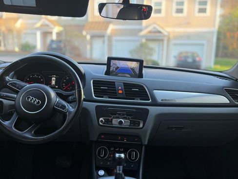 Used 2018 Audi Q3 2.0T Premium AWD/4WD image 8