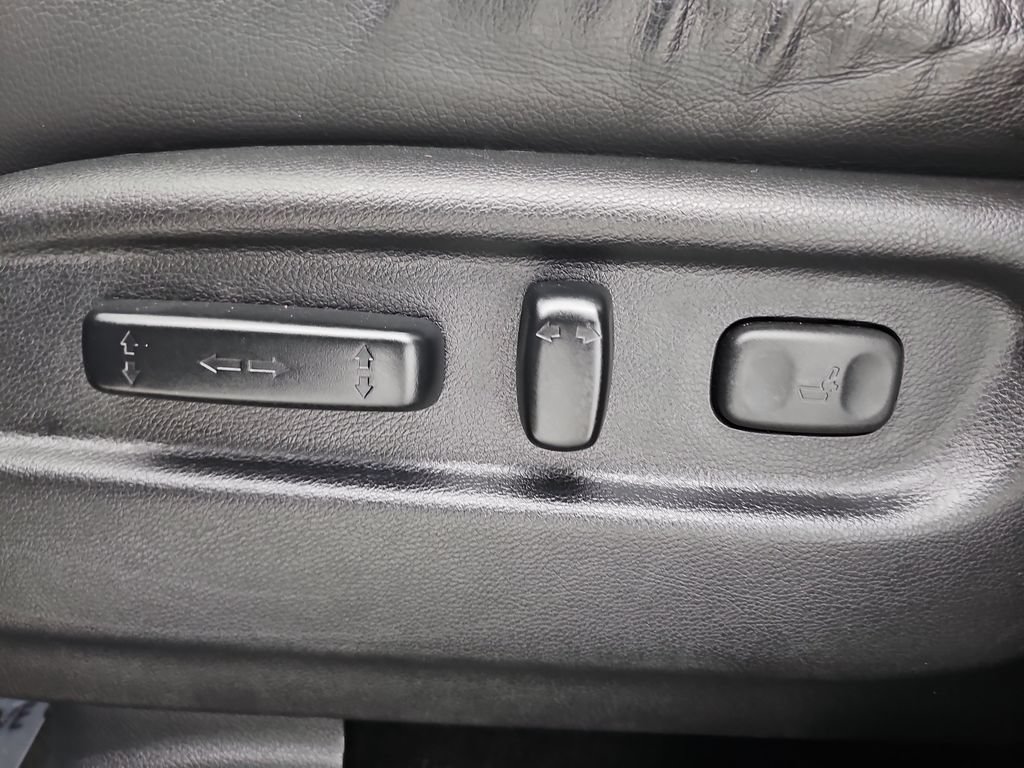 Certified 2023 Honda Passport TrailSport image 44