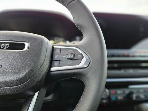 New 2026 Jeep Compass Limited AWD/4WD image 22