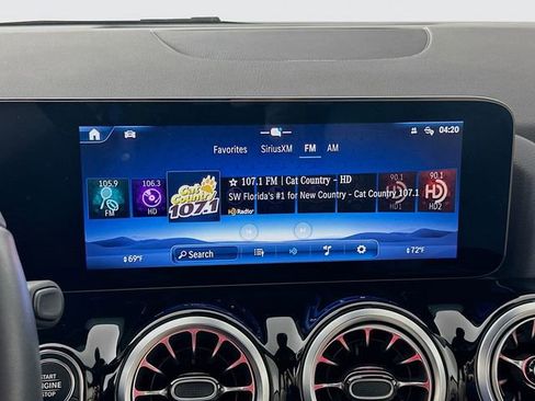 Certified 2025 Mercedes-Benz GLA 250 4MATIC image 14