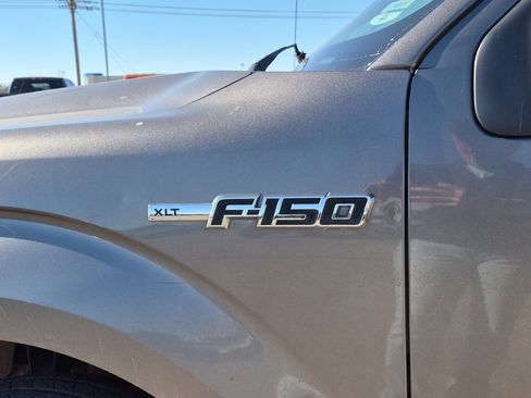 Used 2010 Ford F150 XLT image 9